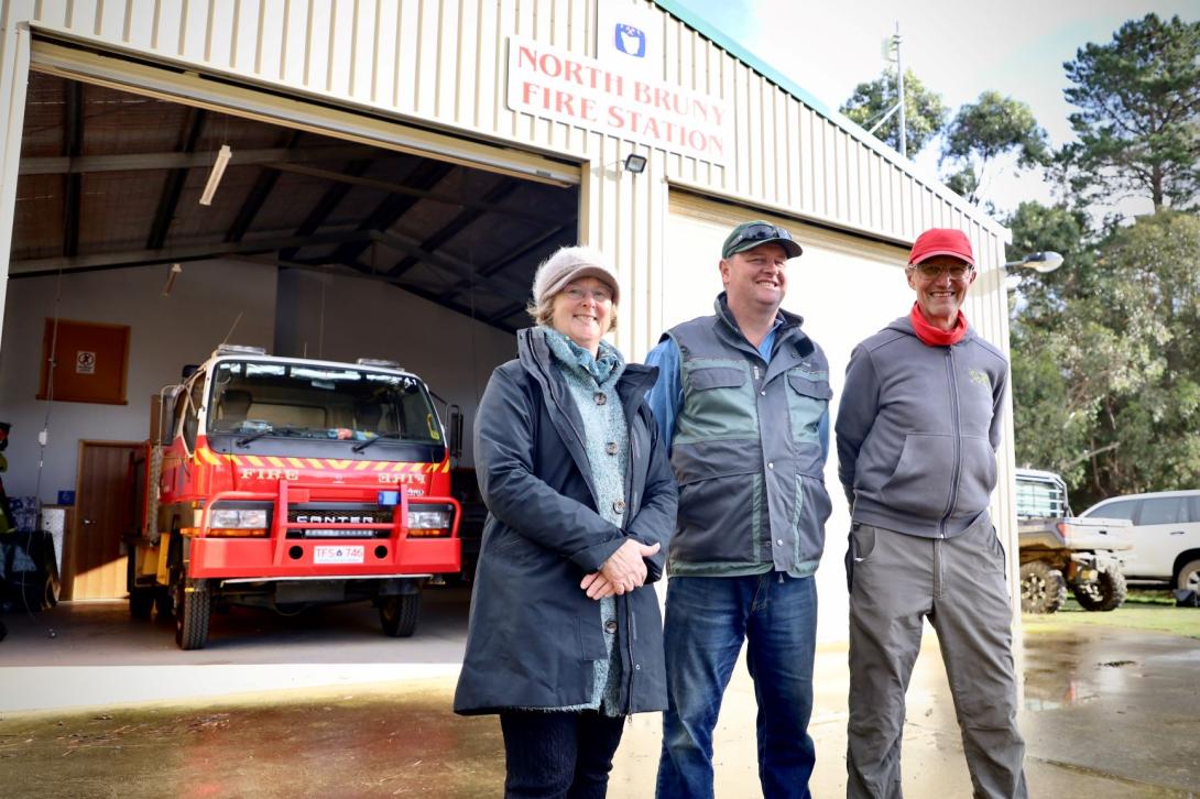 People in front of Bruny Island Fire Depot